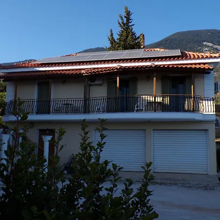 Reggina's Place Vlachata