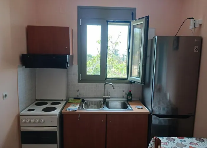 Reggina's Place Apartamento Vlachata