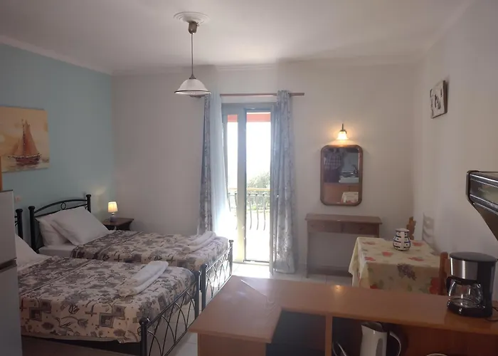 Reggina's Place Apartamento Vlachata